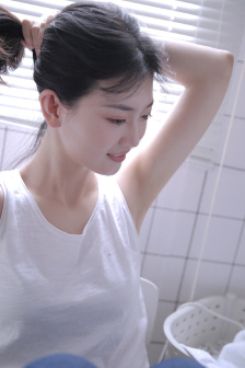 挺进毛还没长稚嫩的小花苞